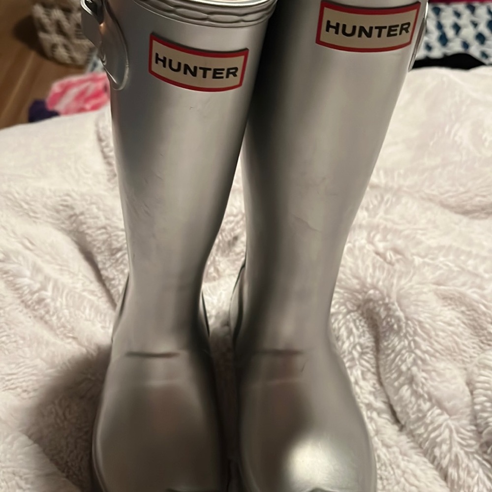 Hunter size 2 rain boots